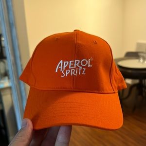 Orange Aperol Spritz hat